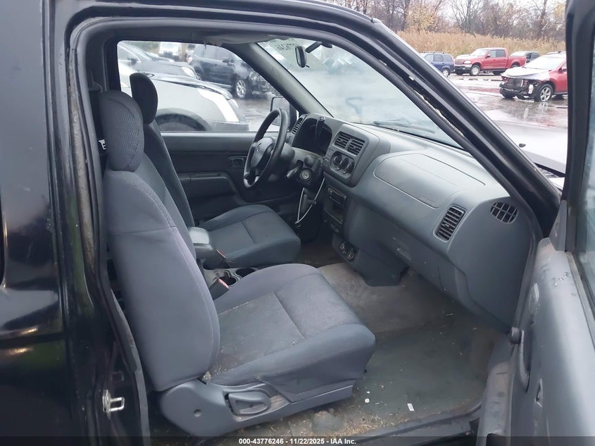 1N611DD26S81C3991 2001 NISSAN NAVARA (FRONTIER) photo no. 5