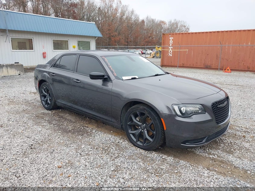 CHRYSLER 300 TOURING