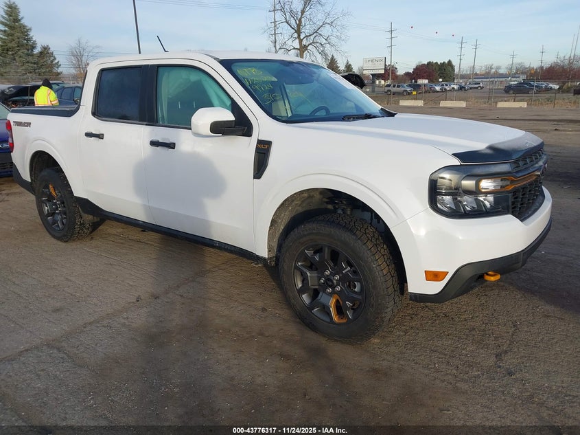 FORD MAVERICK XLT ADVANCED