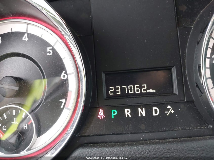 2017 Dodge Grand Caravan Sxt VIN: 2C4RDGCG5HR589125 Lot: 43776319