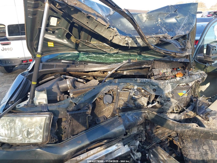 2007 Toyota Tundra Sr5 4.7L V8 VIN: 5TBRT54197S451040 Lot: 43776368