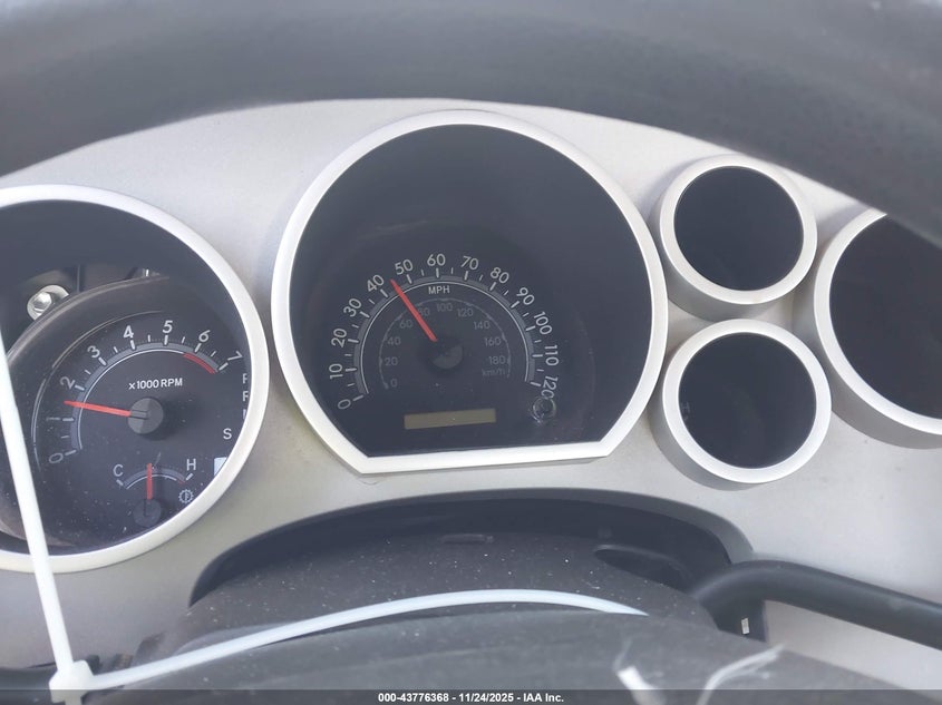 2007 Toyota Tundra Sr5 4.7L V8 VIN: 5TBRT54197S451040 Lot: 43776368