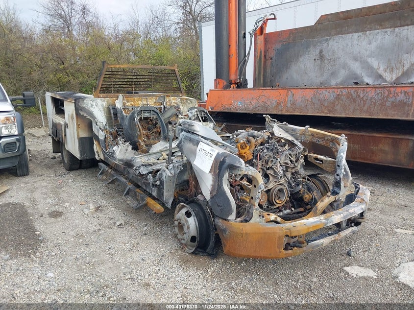 2020 Ford F-350 Chassis Xl