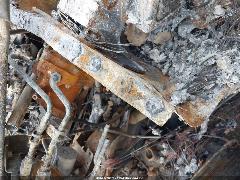 2020 Ford F-350 Chassis Xl VIN: 1FD8W3HT5LEE88902 Lot: 43776370