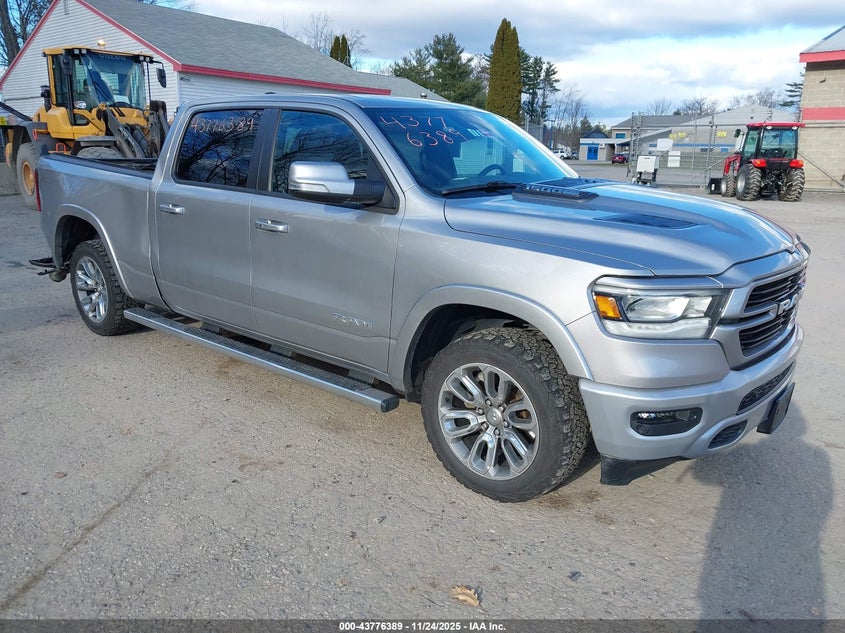 RAM 1500 LARAMIE 4X4 6 4 BOX