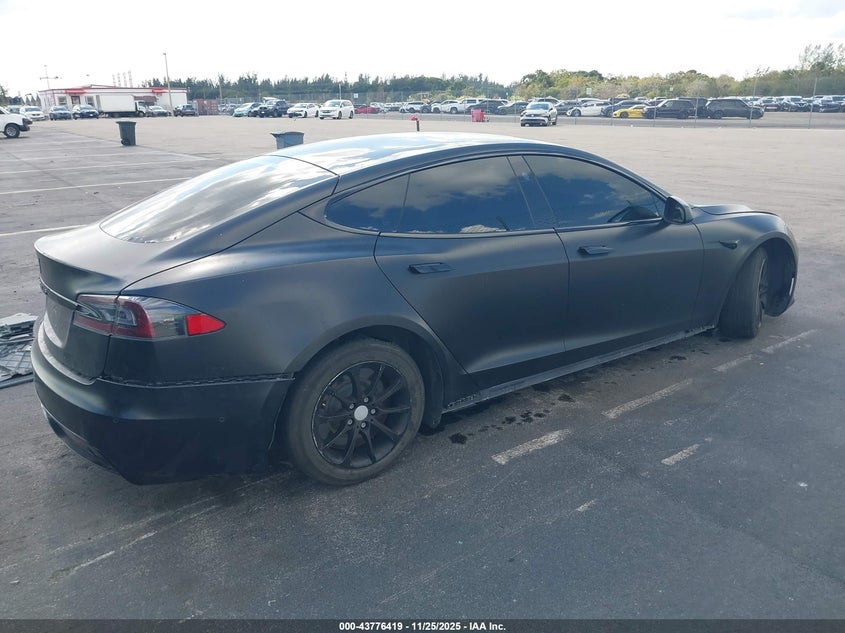 VIN 5YJSA1E63NF459928 2022 TESLA MODEL S PLAID TRI MOTOR ALL-WHEEL DRIVE