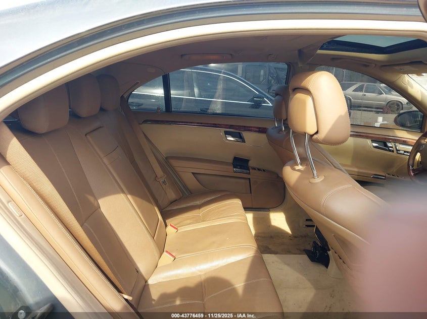 2009 Mercedes-Benz S 550 VIN: WDDNG71X99A260948 Lot: 43776459