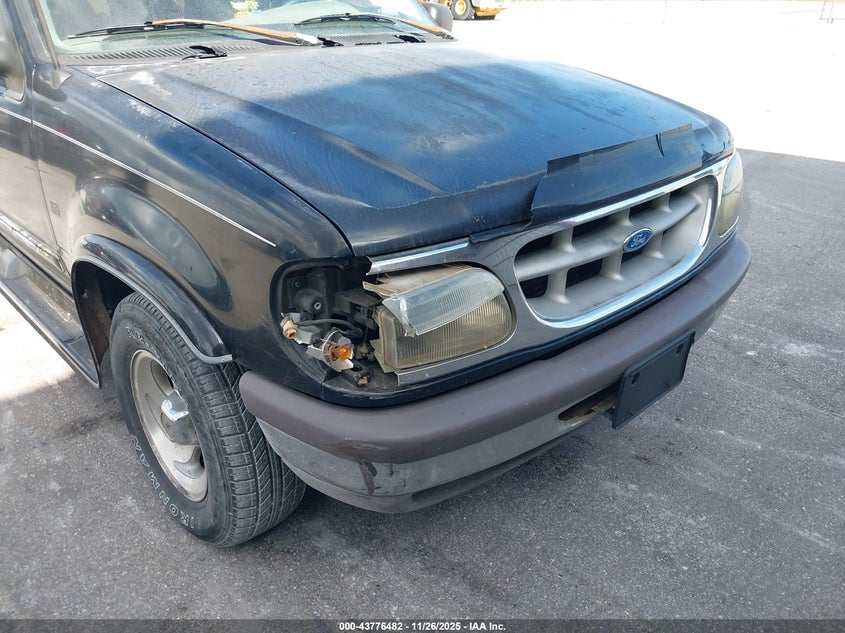 1997 Ford Explorer Eddie Bauer/Limited/Xlt VIN: 1FMDU32P2VUA24507 Lot: 43776482