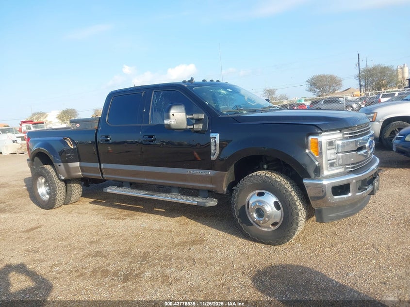 2019 Ford F-350 Lariat VIN: 1FT8W3DT3KEC77142 Lot: 43776535