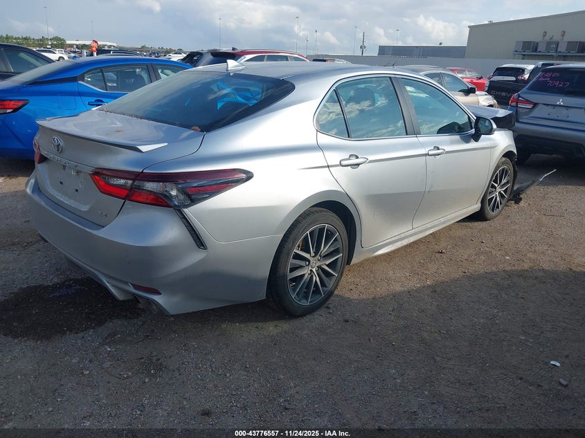 4T1G11AK5RU916983 2024 TOYOTA CAMRY photo no. 4