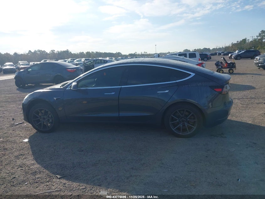 2020 Tesla Model 3 Standard Range Plus Rear-Wheel Drive/Standard Range Rear-Wheel Drive VIN: 5YJ3E1EA1LF658020 Lot: 43776596