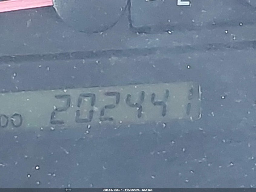 2003 Toyota Camry Le VIN: JTDBE32K830238922 Lot: 43776597