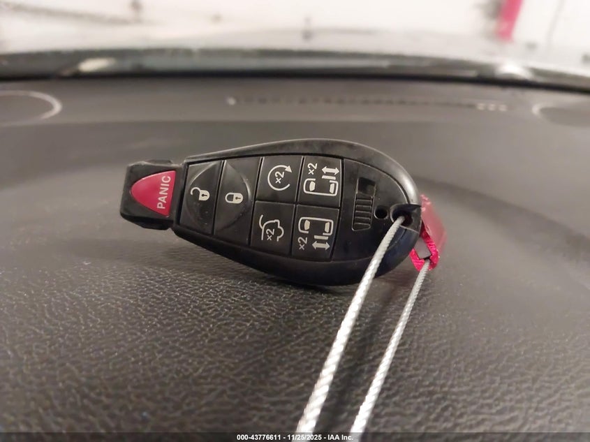 2016 Dodge Grand Caravan R/T VIN: 2C4RDGEG4GR147156 Lot: 43776611