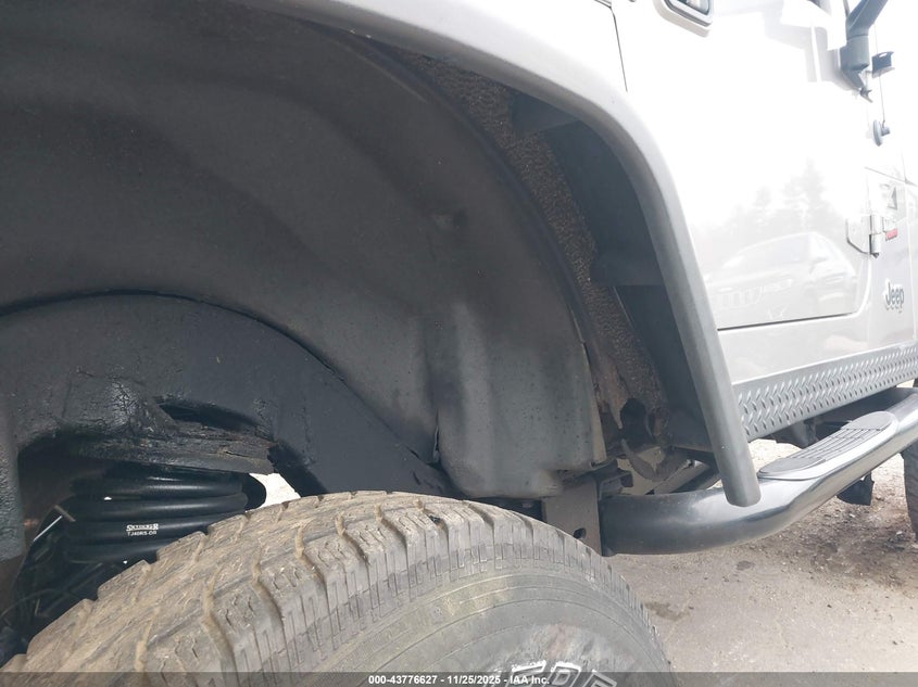 2002 Jeep Wrangler X VIN: 1J4FA39S72P708070 Lot: 43776627