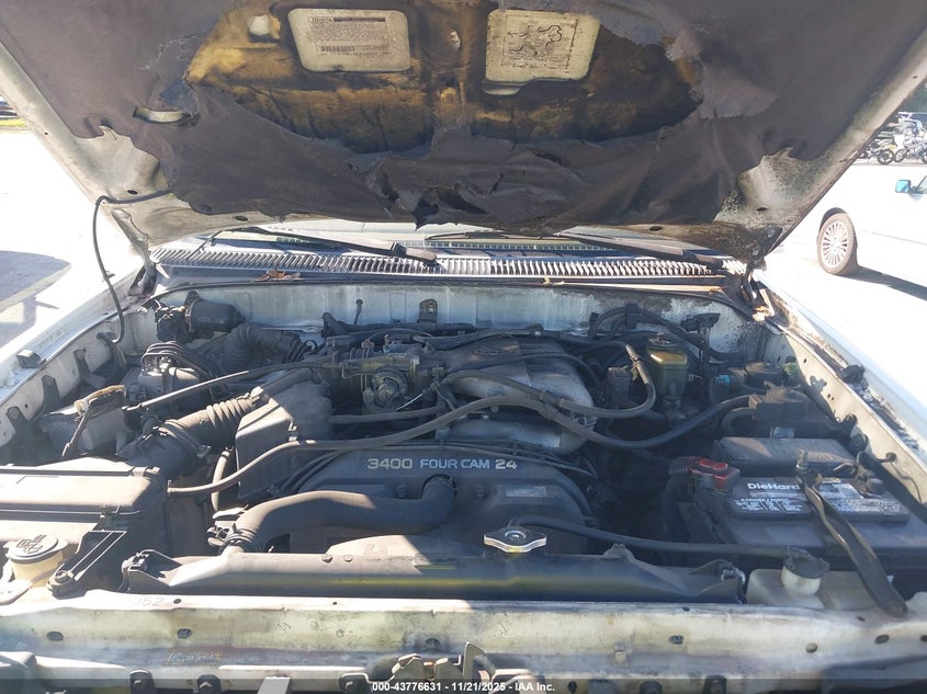 2000 Toyota 4Runner Limited V6 VIN: JT3GN87R8Y0155091 Lot: 43776631