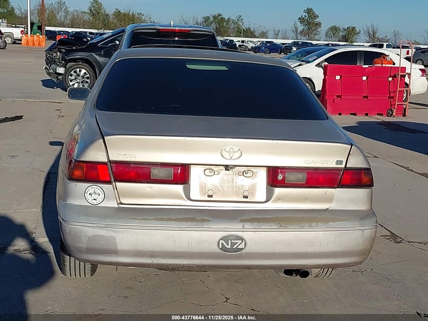 1999 Toyota Camry Le V6 VIN: JT2BF22K2X0232250 Lot: 43776644