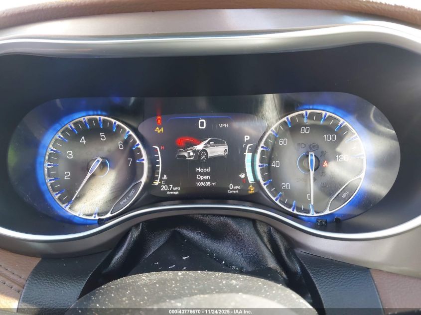 2017 Chrysler Pacifica Limited VIN: 2C4RC1GG9HR528872 Lot: 43776670