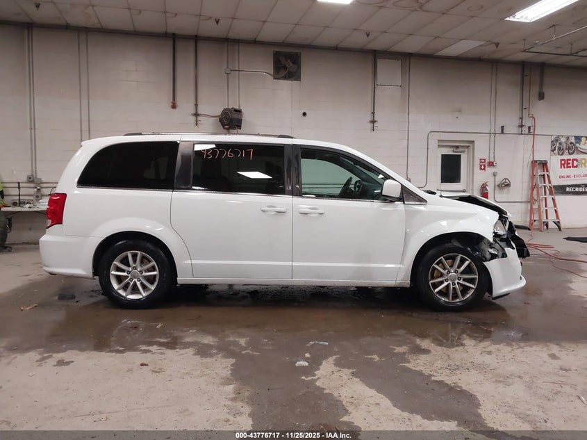 2018 Dodge Grand Caravan Sxt VIN: 2C4RDGCGXJR249734 Lot: 43776717