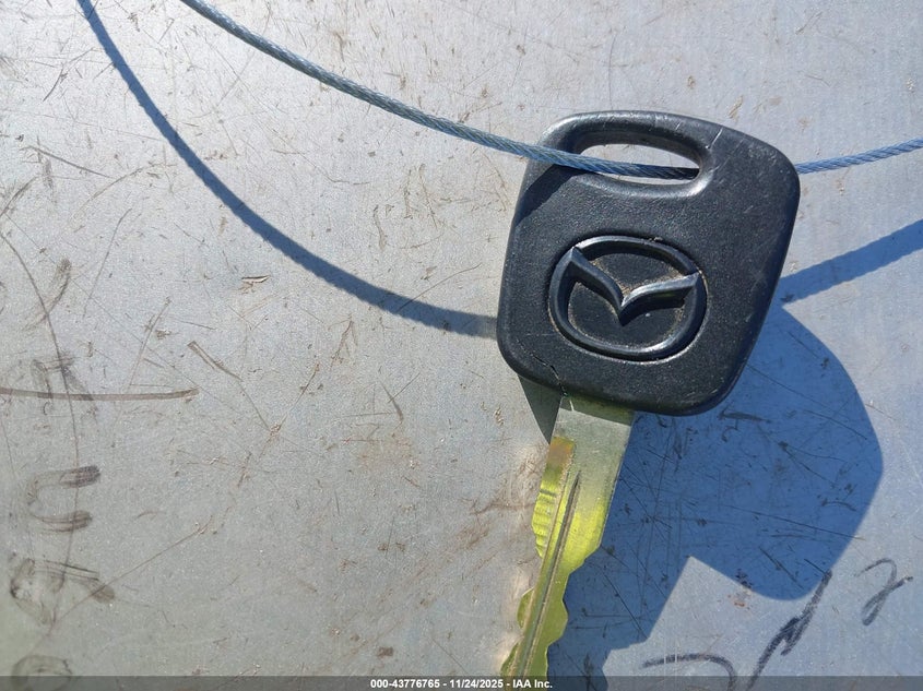 2000 Mazda B3000 Se/Sx VIN: 4F4YR12V1YTM24862 Lot: 43776765