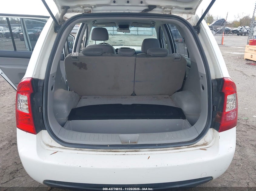 2009 Kia Rondo Lx VIN: KNAFG528597267478 Lot: 43776815