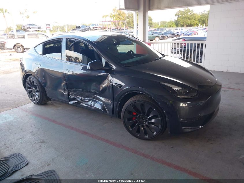 TESLA MODEL Y PERFORMANCE DUAL MOTOR ALL-WHEEL DRIVE