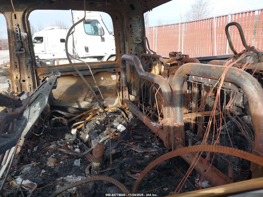 2024 Ram 3500 Laramie 4X4 8' Box VIN: 3C63RRJL6RG389081 Lot: 43776845