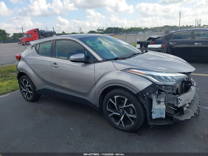 TOYOTA C-HR XLE