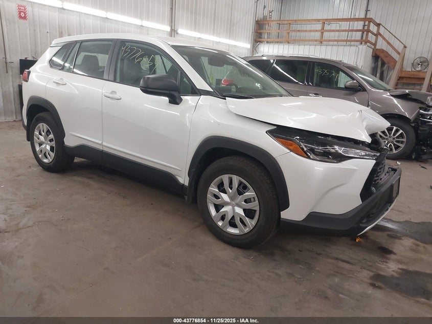 TOYOTA COROLLA CROSS L