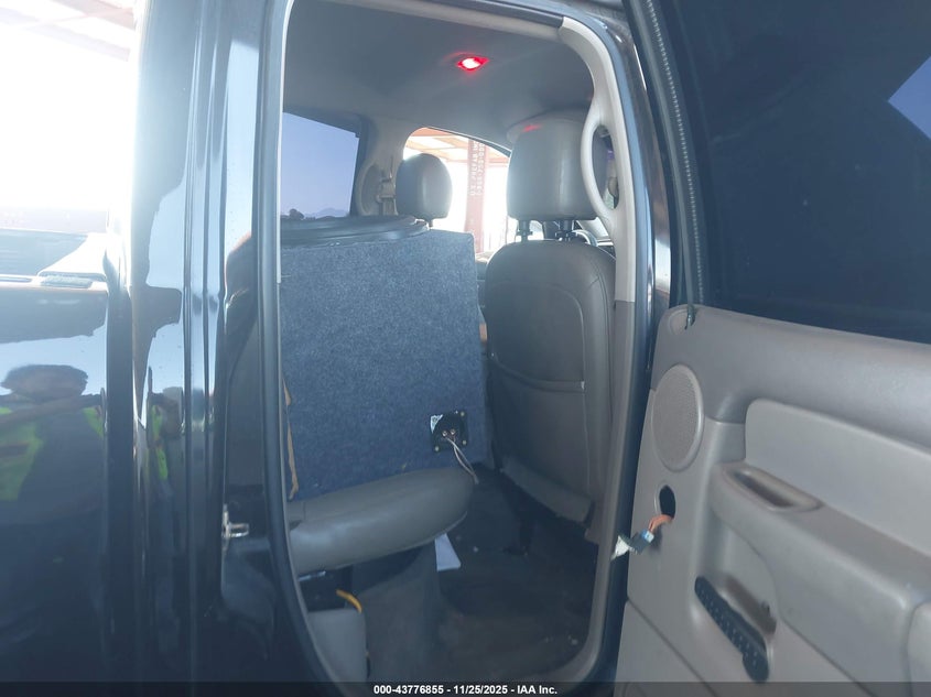 2004 Dodge Ram 1500 Slt/Laramie VIN: 1D7HA18DX4S626569 Lot: 43776855