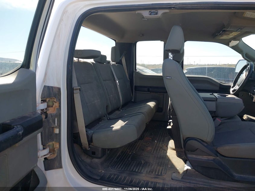 2017 Ford F-250 Xl VIN: 1FT7X2B60HEE28883 Lot: 43776883