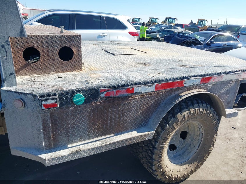 2018 Ram 3500 Laramie 4X4 8' Box VIN: 3C63RRJL5JG292717 Lot: 43776968