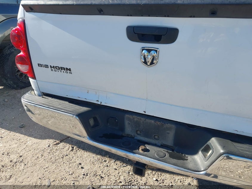 2007 Dodge Ram 1500 Slt VIN: 1D7HA18237S197746 Lot: 43776976