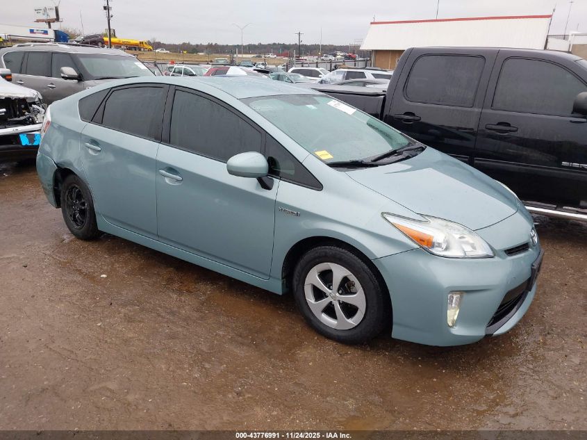TOYOTA PRIUS THREE
