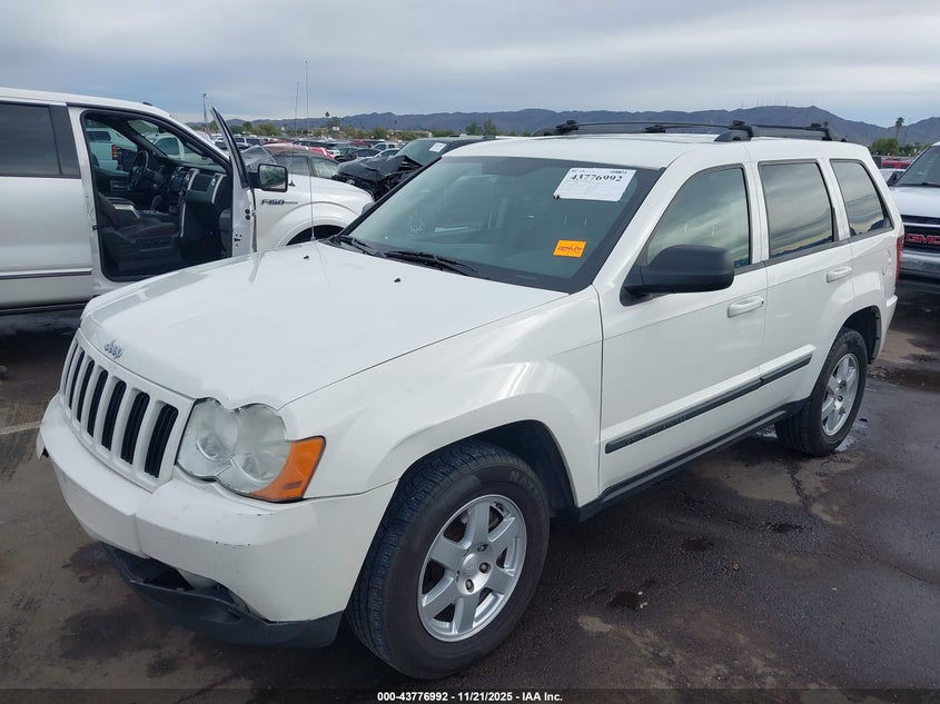 1J8GS48K88C154531 2008 JEEP GRAND CHEROKEE photo no. 2
