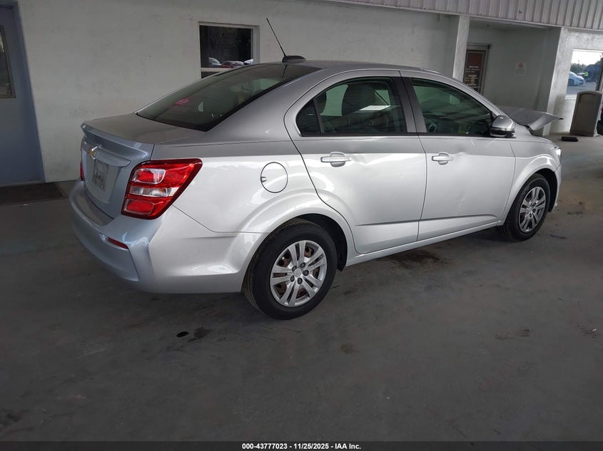 1G1JB5SB9L4117009 2020 CHEVROLET SONIC photo no. 4