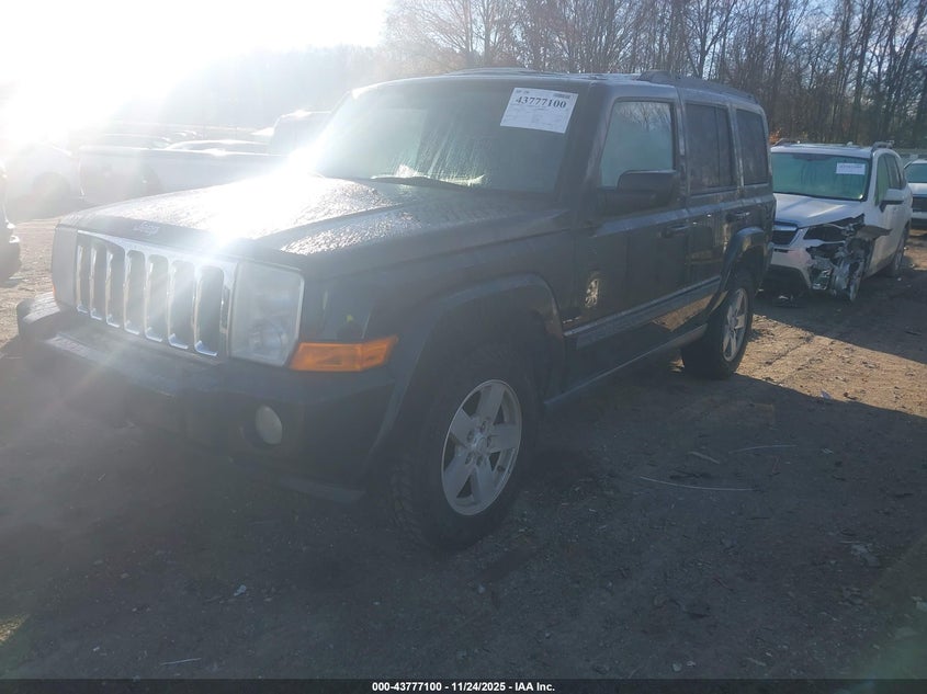 1J8HH48K18C195554 2008 JEEP COMMANDER photo no. 2