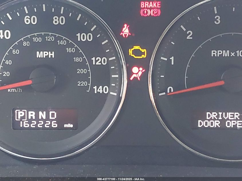 2008 Jeep Commander Sport VIN: 1J8HH48K18C195554 Lot: 43777100