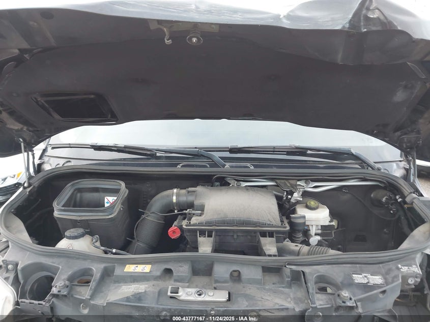 2019 Mercedes-Benz Sprinter 2500 High Roof I4/Standard Roof I4 VIN: WD4PF0ED1KT016045 Lot: 43777167