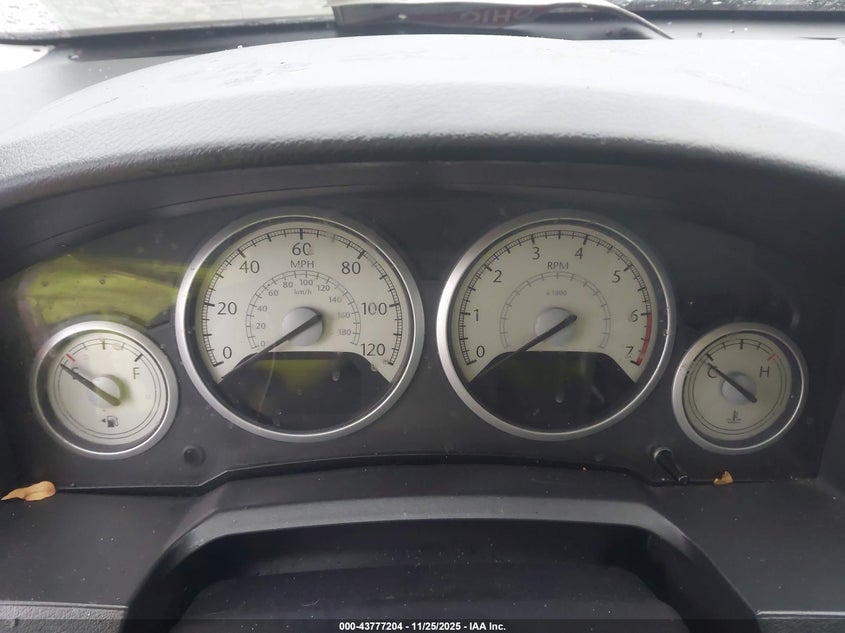 2010 Chrysler Town & Country Touring Plus VIN: 2A4RR8D12AR495186 Lot: 43777204