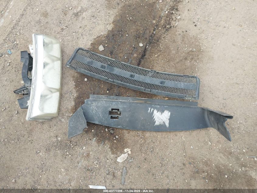 2005 Saturn Vue 4 Cyl VIN: 5GZCZ23D75S800138 Lot: 43777206