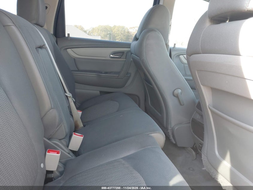 2015 Chevrolet Traverse Ls VIN: 1GNKRFED1FJ100857 Lot: 43777288