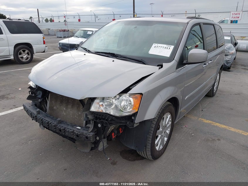 2015 Chrysler Town & Country Touring VIN: 2C4RC1BG3FR644248 Lot: 43777353