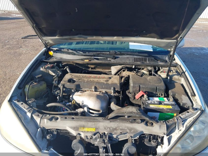 2005 Toyota Camry Le VIN: JTDBE32K353032439 Lot: 43777361