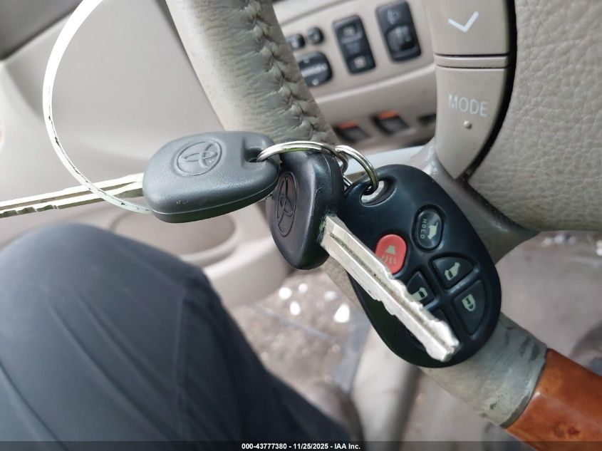 2006 Toyota Sienna Xle Limited VIN: 5TDBA22C16S070072 Lot: 43777380