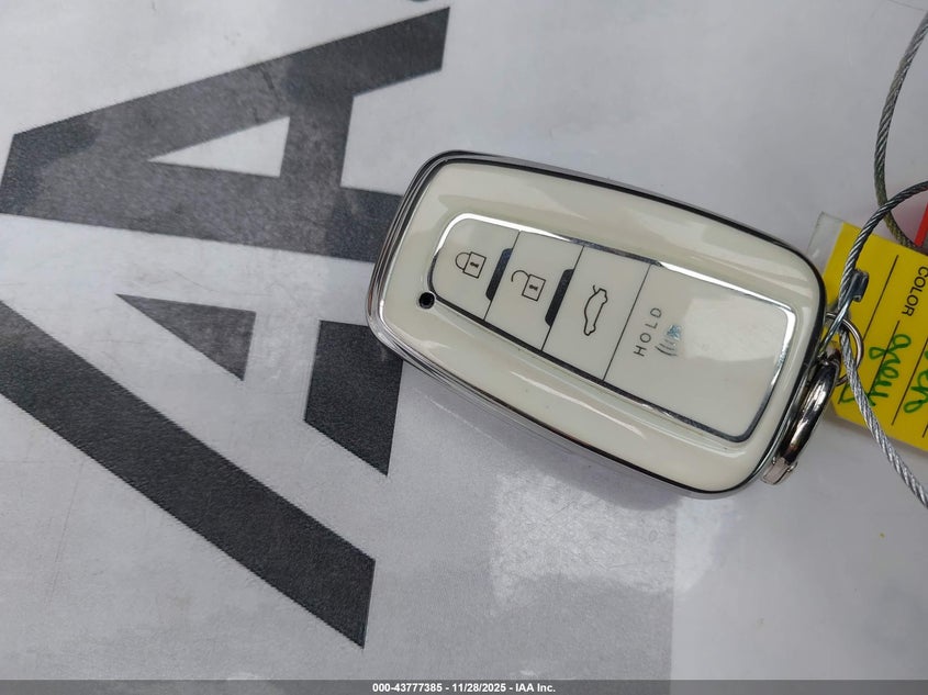 2019 Toyota Rav4 Xle Premium VIN: 2T3C1RFV2KC004990 Lot: 43777385