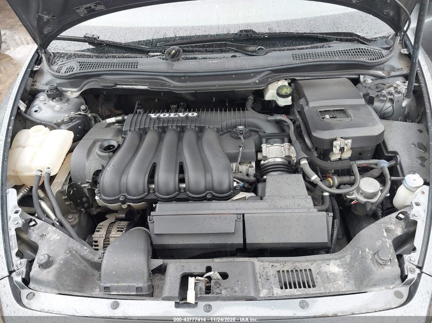 2009 Volvo V50 2.4I VIN: YV1MW390392468563 Lot: 43777414