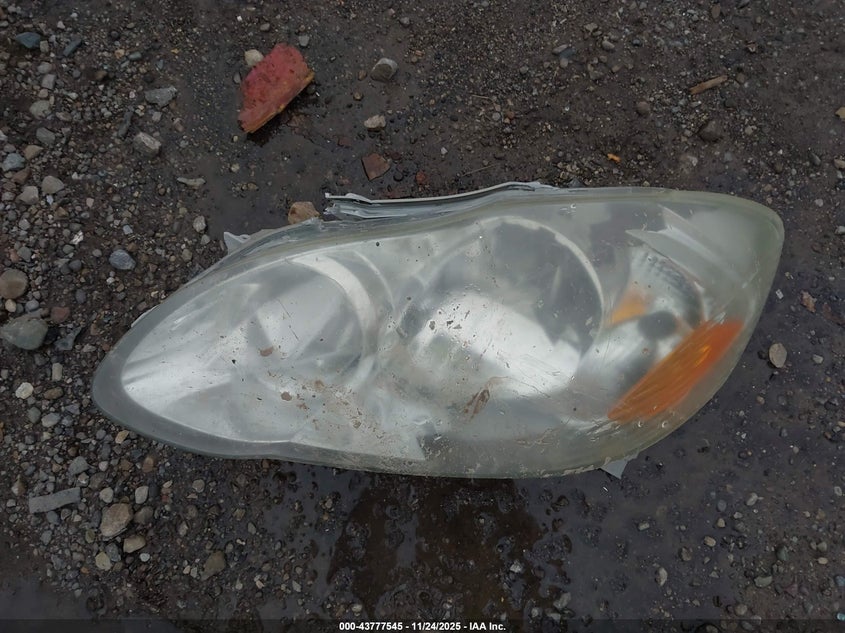 2005 Toyota Corolla Ce VIN: 1NXBR32E65Z363231 Lot: 43777545