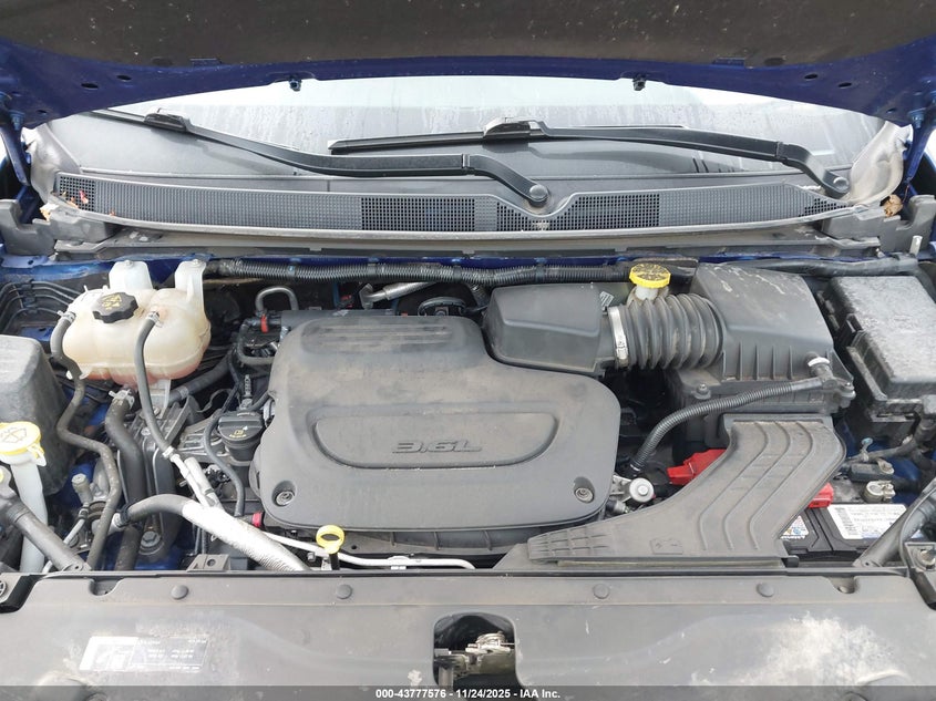 2019 Chrysler Pacifica Touring L VIN: 2C4RC1BG9KR628145 Lot: 43777576