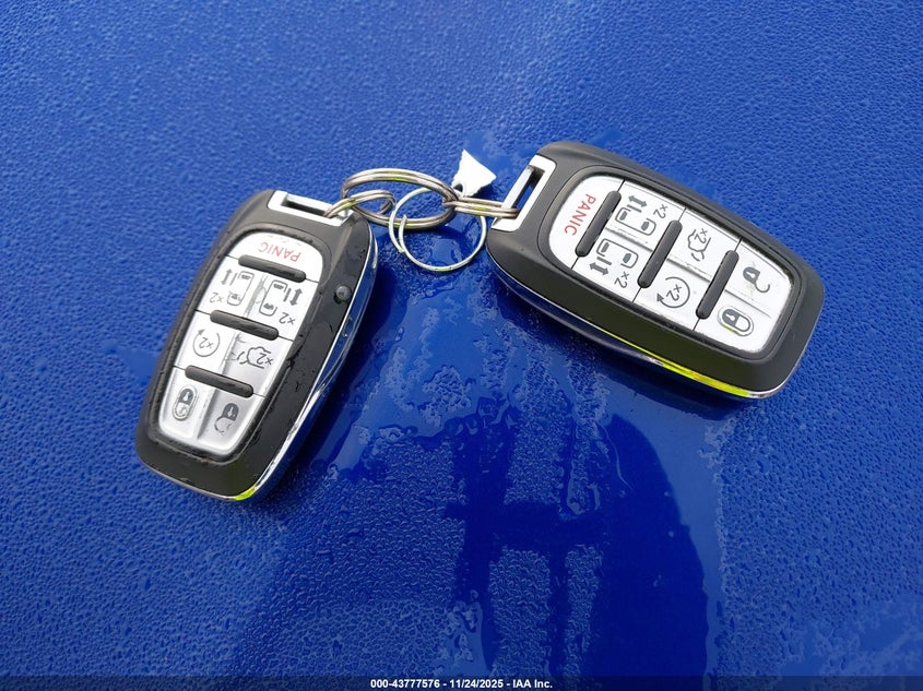 2019 Chrysler Pacifica Touring L VIN: 2C4RC1BG9KR628145 Lot: 43777576