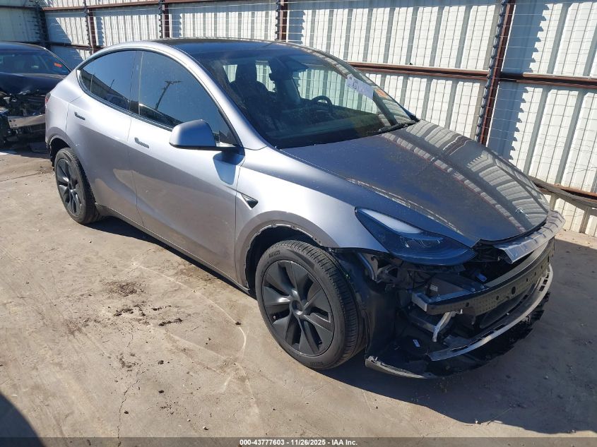 TESLA MODEL Y LONG RANGE DUAL MOTOR ALL-WHEEL DRIVE